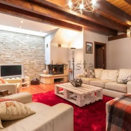 Aliga Etxea. & Mountain Village * גטסו