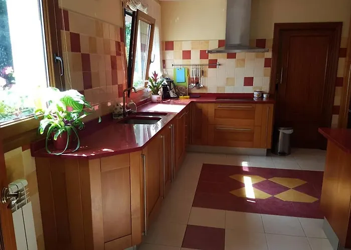 Villa Aliga Etxea. & Mountain Village *