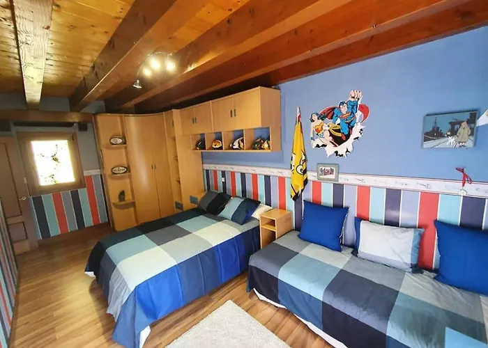 Villa Aliga Etxea. & Mountain Village Getxo