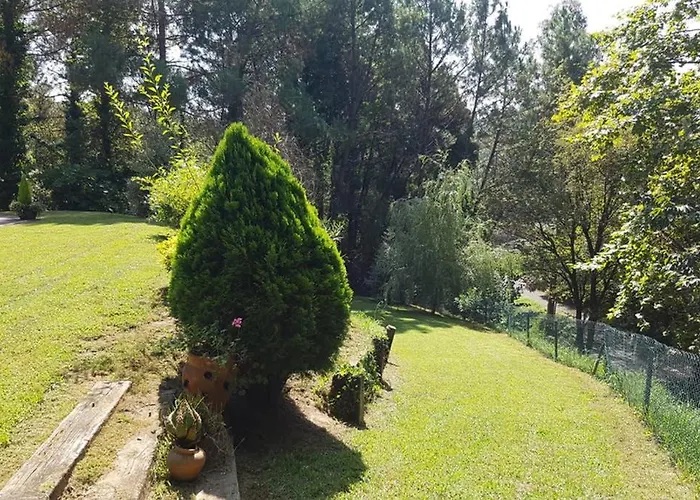 Aliga Etxea. & Mountain Village * Getxo