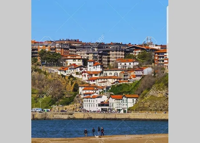 Villa Aliga Etxea. & Mountain Village Getxo