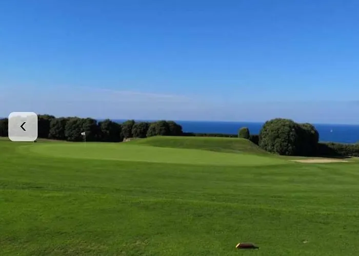 Villa Aliga Etxea. & Mountain Village Getxo